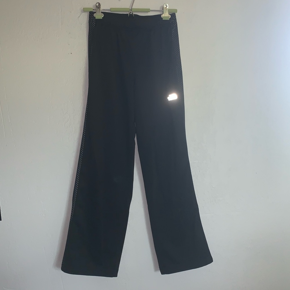 NORTH FACE SWEATPANTS